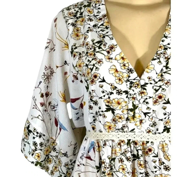 UMGEE VNECK BOHEMIAN FAIRYCORE DRESS WITH WHITE AND YELLOW FLOWER - Picture 2 of 9